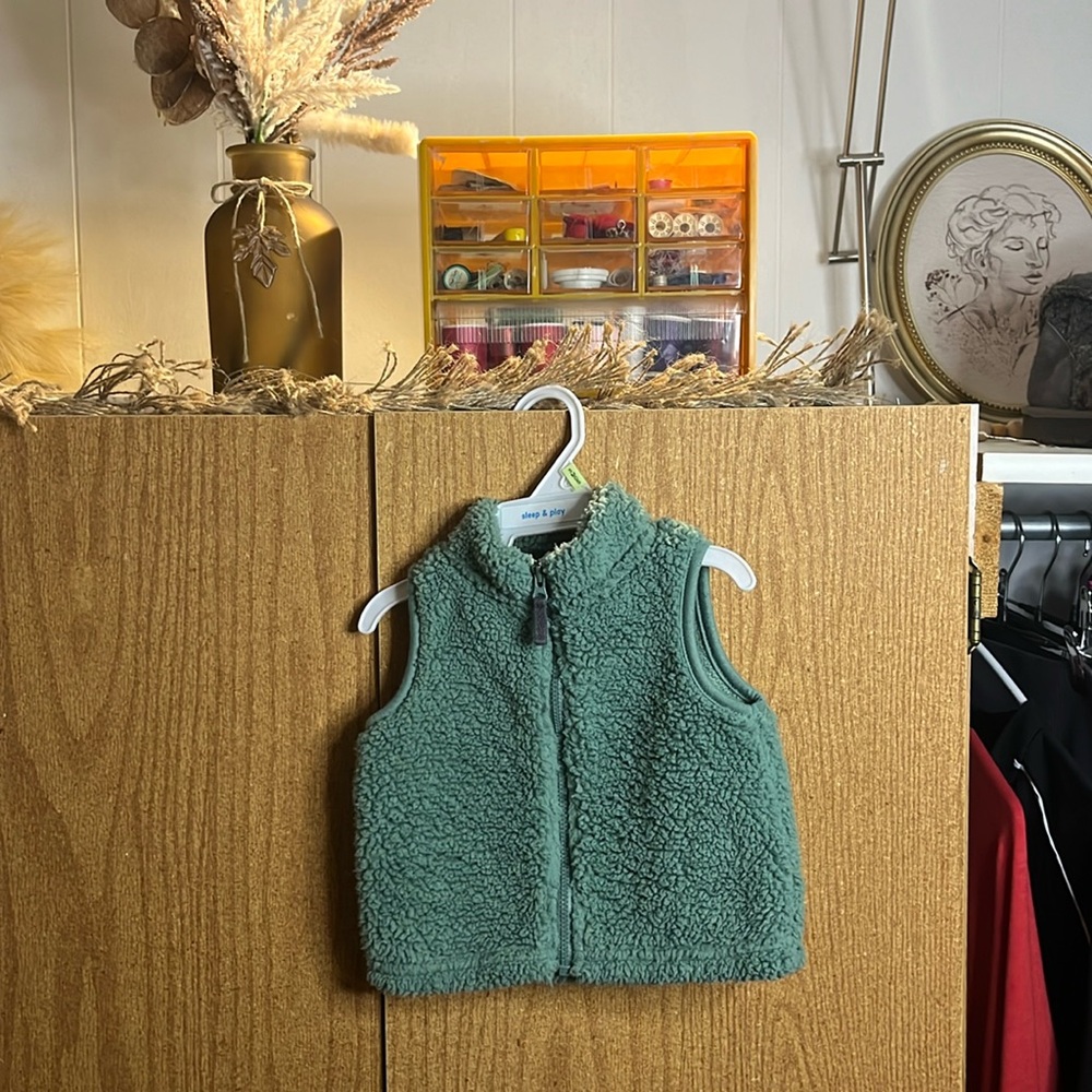 Carters teddy fleece vest 3 months nwot